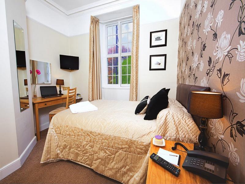 Bedford Hotel تافيستوك المظهر الخارجي الصورة