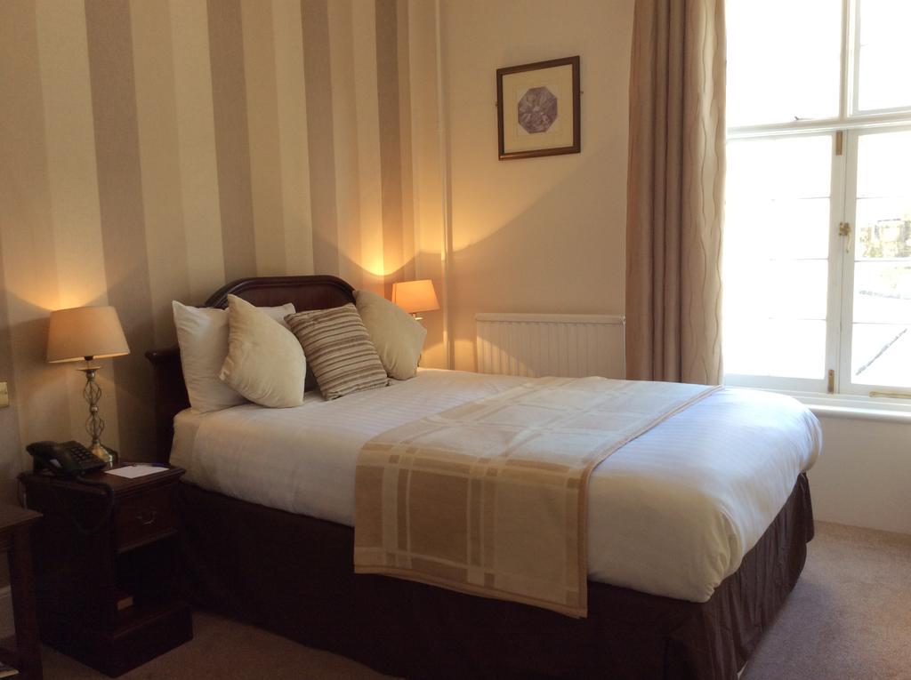 Bedford Hotel تافيستوك المظهر الخارجي الصورة