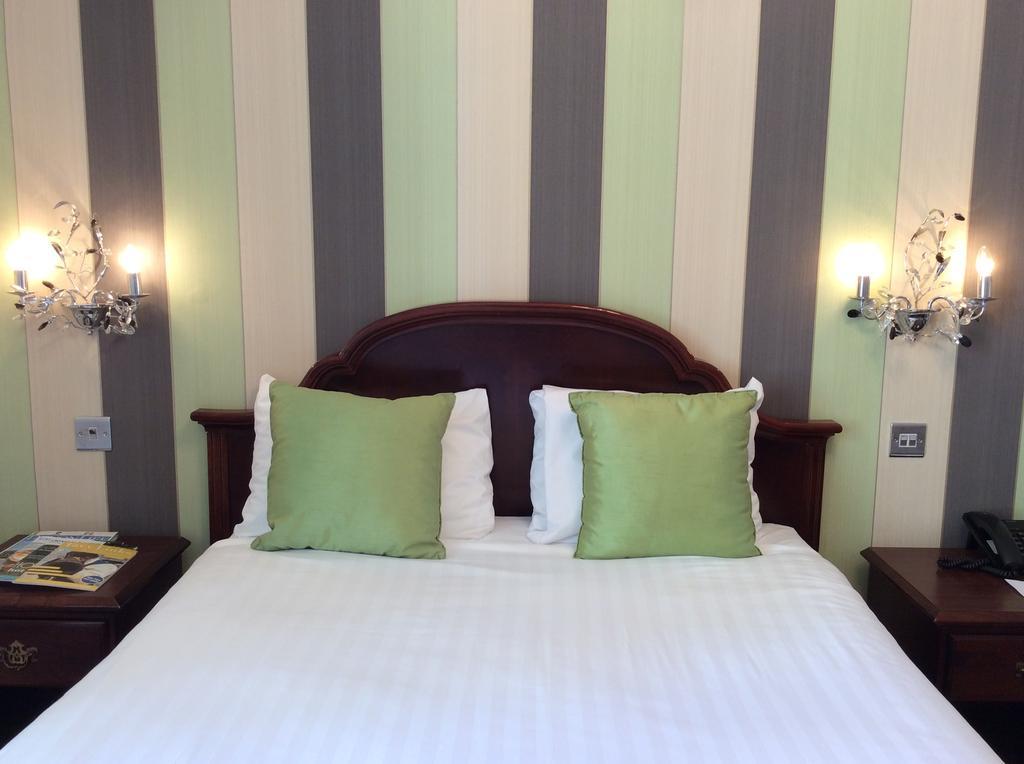 Bedford Hotel تافيستوك المظهر الخارجي الصورة